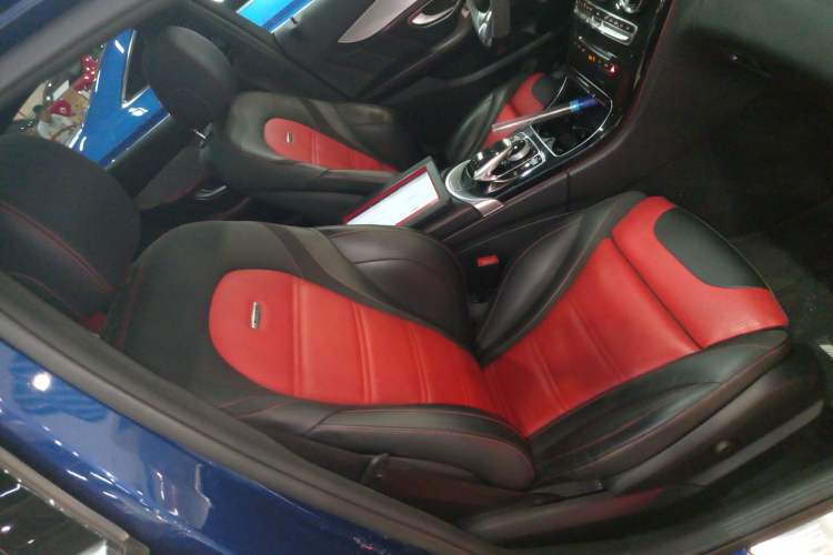 Used Mercedes-Benz C-Class AMG 2017 AMG C 63 Right Front Seat
