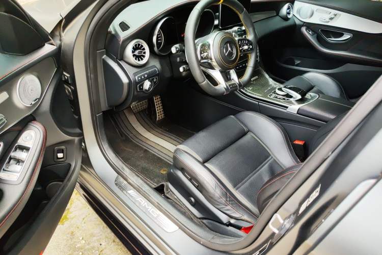 Used Mercedes-Benz C-Class AMG 2017 AMG C 43 4MATIC Special Edition Driver Seat