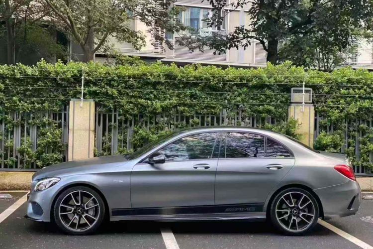 Used Mercedes-Benz C-Class AMG 2017 AMG C 43 4MATIC Special Edition Exterior 4