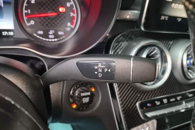 Used Mercedes-Benz C-Class AMG 2017 AMG C 43 4MATIC Special Edition Gear Lever