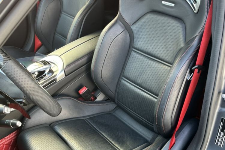 Used Mercedes-Benz C-Class AMG 2017 AMG C 43 4MATIC Special Edition Interior 3