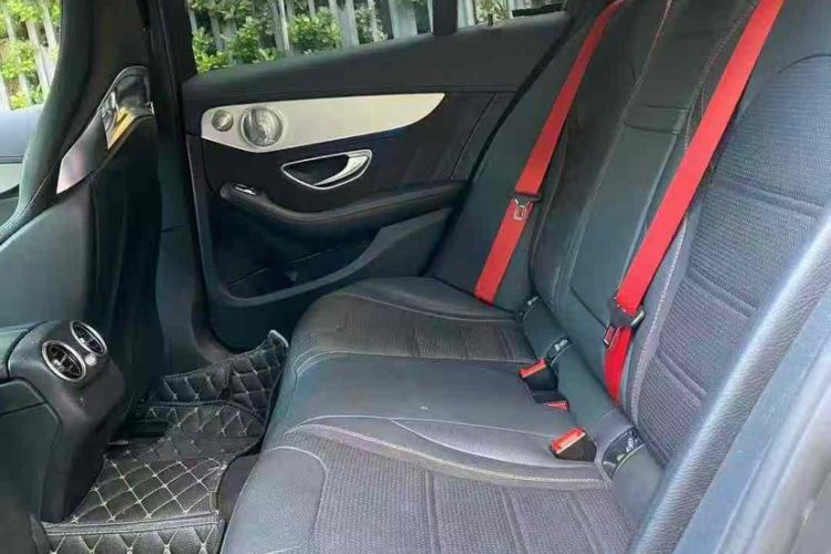 Used Mercedes-Benz C-Class AMG 2017 AMG C 43 4MATIC Special Edition Interior 6
