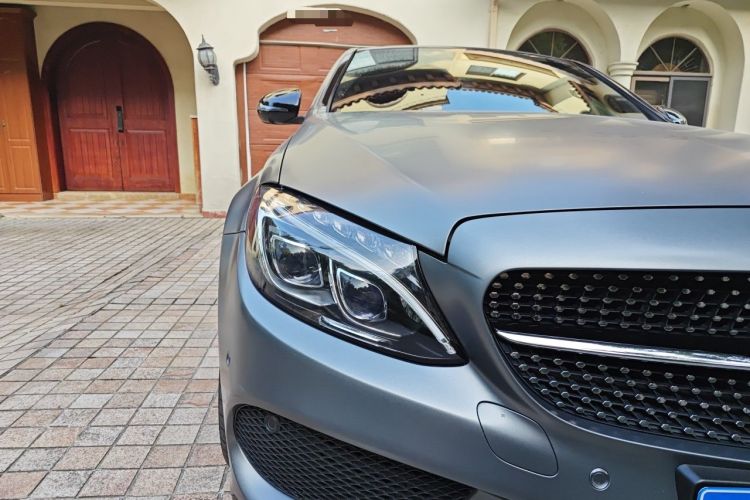 Used Mercedes-Benz C-Class AMG 2017 AMG C 43 4MATIC Special Edition Right Front Headlight