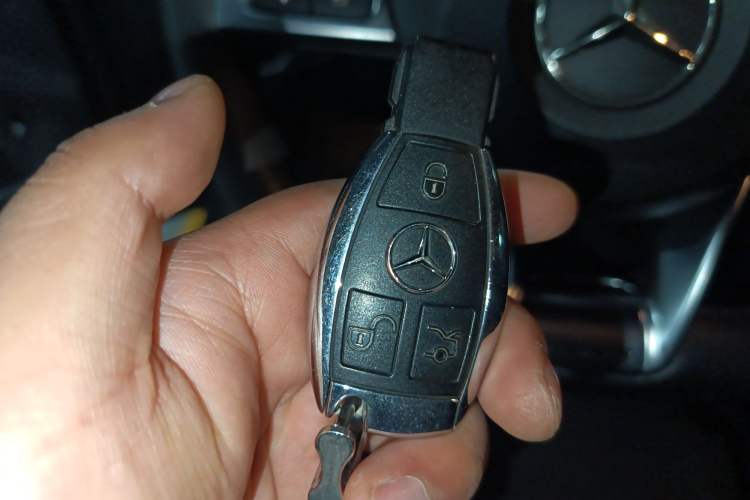Used Mercedes-Benz C-Class AMG 2017 AMG C 43 4MATIC Special Edition Vehicle Key