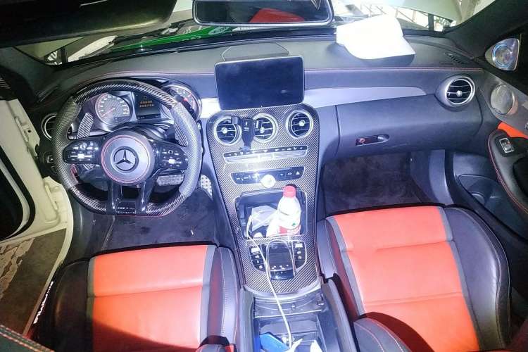 Used Mercedes-Benz C-Class AMG 2017 AMG C 63 S Center Console