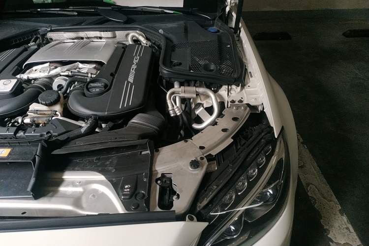 Used Mercedes-Benz C-Class AMG 2017 AMG C 63 S Engine Bay Left