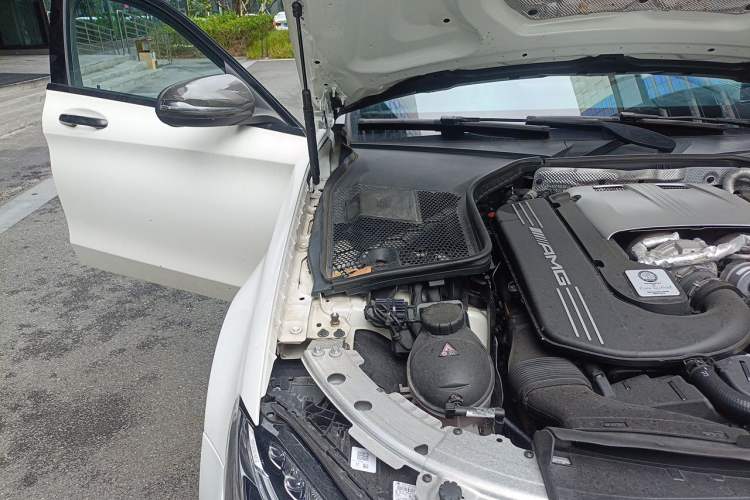 Used Mercedes-Benz C-Class AMG 2017 AMG C 63 Engine Bay Right