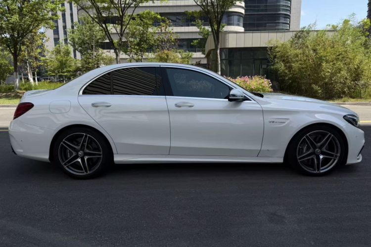 Used Mercedes-Benz C-Class AMG 2017 AMG C 63 Exterior 2