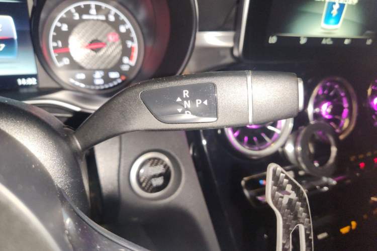 Used Mercedes-Benz C-Class AMG 2017 AMG C 63 Gear Lever