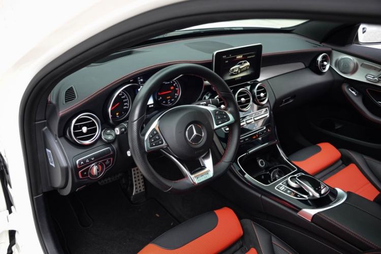 Used Mercedes-Benz C-Class AMG 2017 AMG C 63 Interior 12