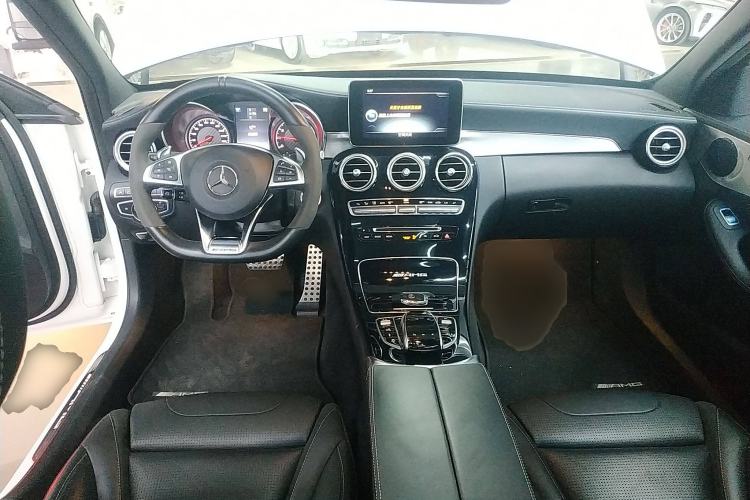 Used Mercedes-Benz C-Class AMG 2017 AMG C 63 Interior 2