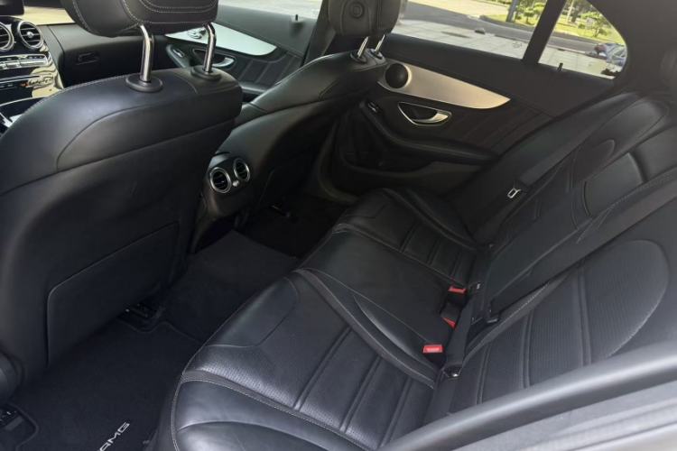 Used Mercedes-Benz C-Class AMG 2017 AMG C 63 Interior 2