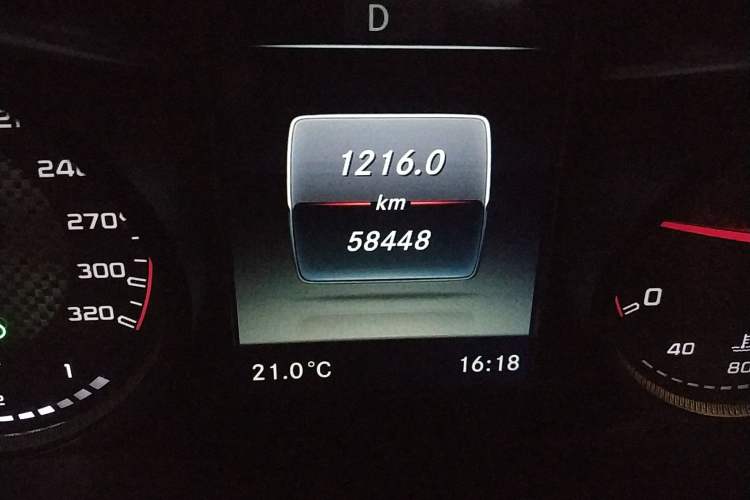 Used Mercedes-Benz C-Class AMG 2017 AMG C 63 S Odometer Close Up