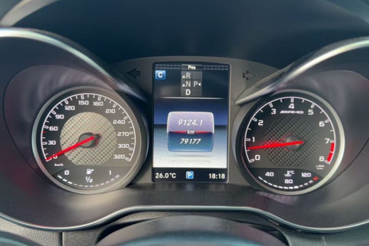 Used Mercedes-Benz C-Class AMG 2017 AMG C 63 Odometer Close Up