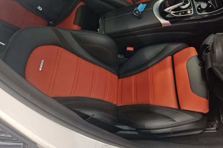 Used Mercedes-Benz C-Class AMG 2017 AMG C 63 Right Front Seat