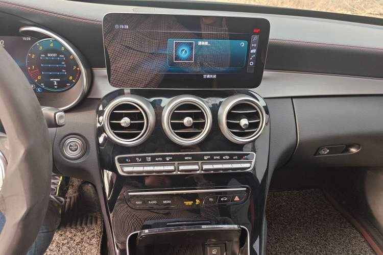 Used Mercedes-Benz C-Class AMG 2019 AMG C 43 4MATIC Audio And AC Panel