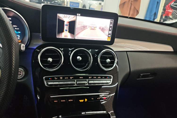 Used Mercedes-Benz C-Class AMG 2019 AMG C 43 4MATIC Coupe Audio And AC Panel