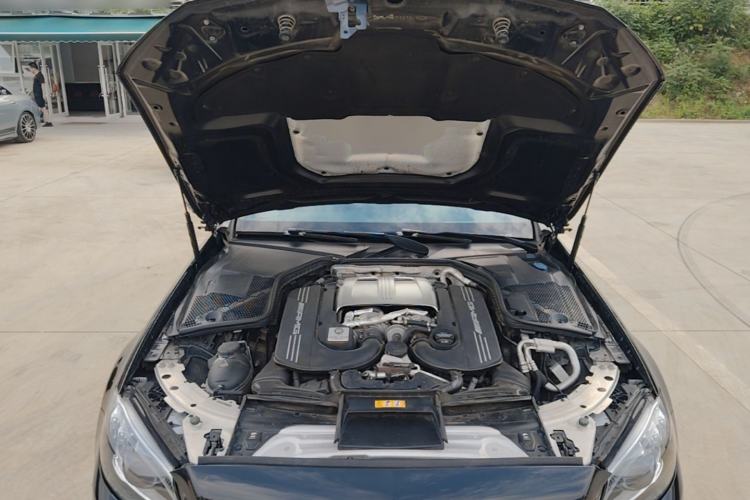 Used Mercedes-Benz C-Class AMG 2019 AMG C 63 S Engine Bay