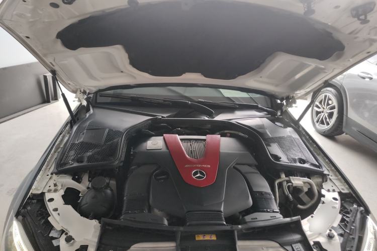 Used Mercedes-Benz C-Class AMG 2019 AMG C 43 4MATIC Estate Special Edition Engine Bay