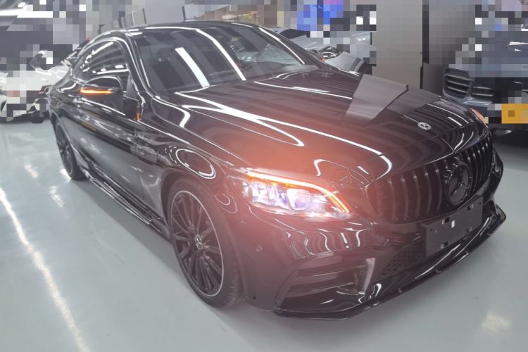 Used Mercedes-Benz C-Class AMG 2019 AMG C 43 4MATIC Coupe Front Right 45 Deg