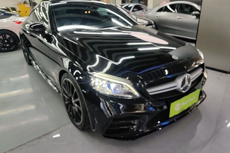 Used Mercedes-Benz C-Class AMG 2019 AMG C 43 4MATIC Coupe Front Right 45 Deg
