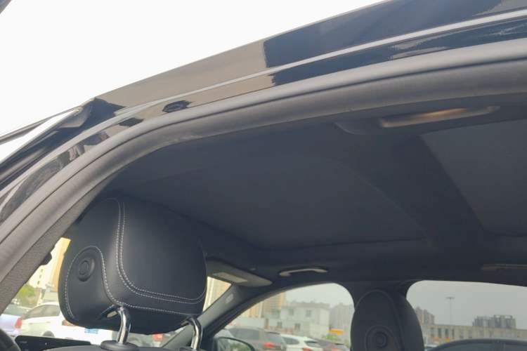 Used Mercedes-Benz C-Class AMG 2019 AMG C 63 S Headliner