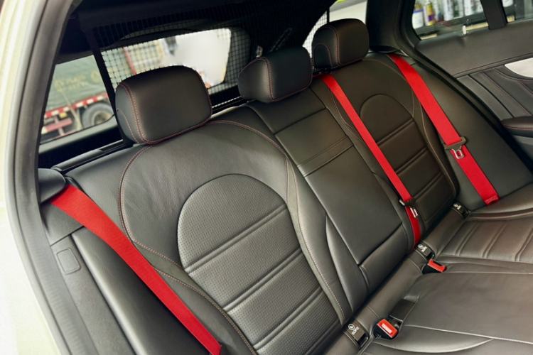 Used Mercedes-Benz C-Class AMG 2019 AMG C 43 4MATIC Estate Special Edition Interior 14