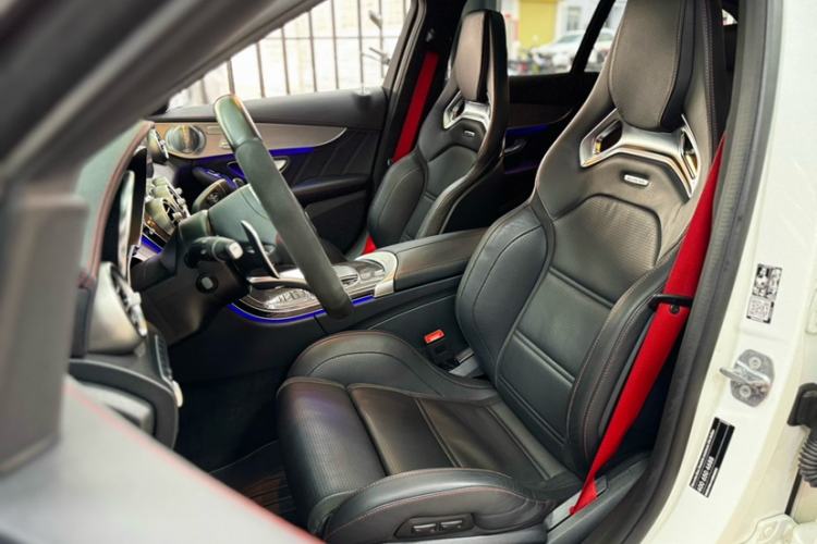 Used Mercedes-Benz C-Class AMG 2019 AMG C 43 4MATIC Estate Special Edition Left Front Seat