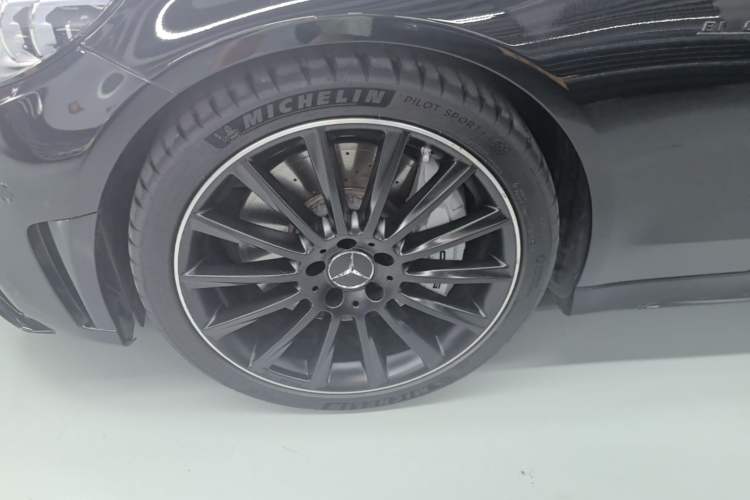 Used Mercedes-Benz C-Class AMG 2019 AMG C 43 4MATIC Coupe Left Front Wheel Hub
