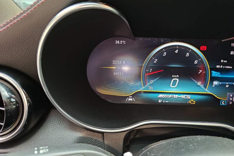 Used Mercedes-Benz C-Class AMG 2019 AMG C 43 4MATIC Odometer Close Up
