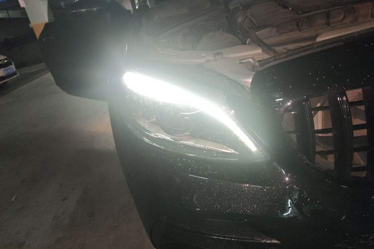 Used Mercedes-Benz C-Class AMG 2019 AMG C 43 4MATIC Coupe Right Front Headlight
