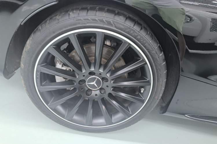 Used Mercedes-Benz C-Class AMG 2019 AMG C 43 4MATIC Coupe Right Rear Wheel Hub