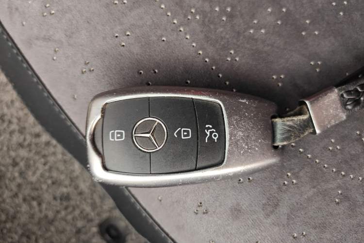 Used Mercedes-Benz C-Class AMG 2019 AMG C 43 4MATIC Vehicle Key