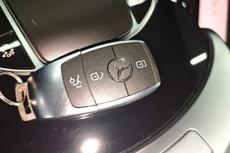 Used Mercedes-Benz C-Class AMG 2019 AMG C 43 4MATIC Coupe Vehicle Key