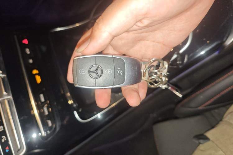 Used Mercedes-Benz C-Class AMG 2019 AMG C 43 4MATIC Coupe Vehicle Key