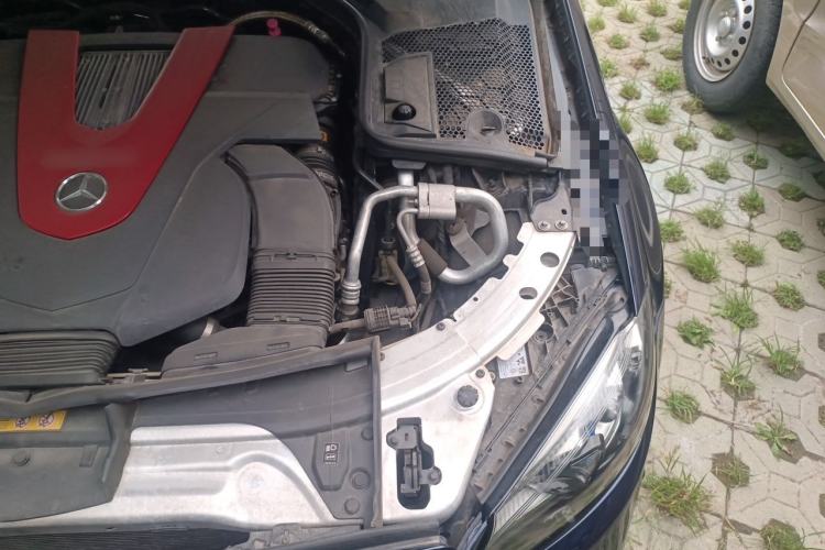 Used Mercedes-Benz C-Class AMG 2019 AMG C 43 4MATIC Engine Bay Left
