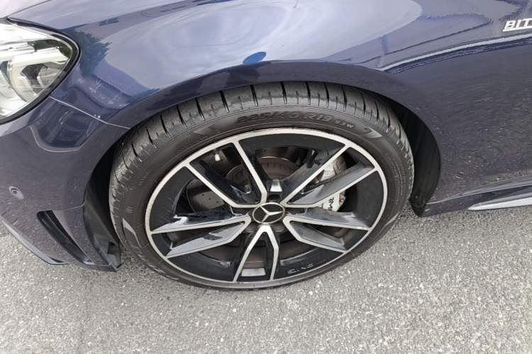 Used Mercedes-Benz C-Class AMG 2019 AMG C 43 4MATIC Left Front Wheel Hub