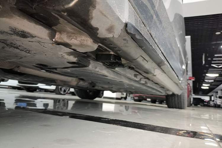 Used Mercedes-Benz C-Class AMG 2019 AMG C 43 4MATIC Left Side Sill