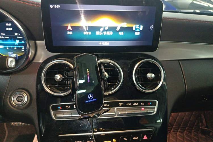 Used Mercedes-Benz C-Class AMG 2019 AMG C 43 4MATIC Coupe Audio And AC Panel