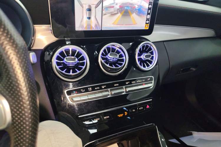 Used Mercedes-Benz C-Class AMG 2019 AMG C 43 4MATIC Coupe Audio And AC Panel