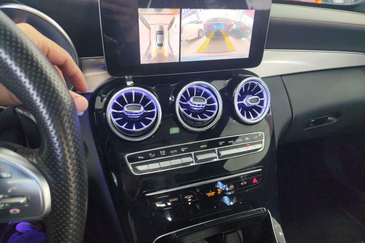 Used Mercedes-Benz C-Class AMG 2019 AMG C 43 4MATIC Coupe Audio And AC Panel