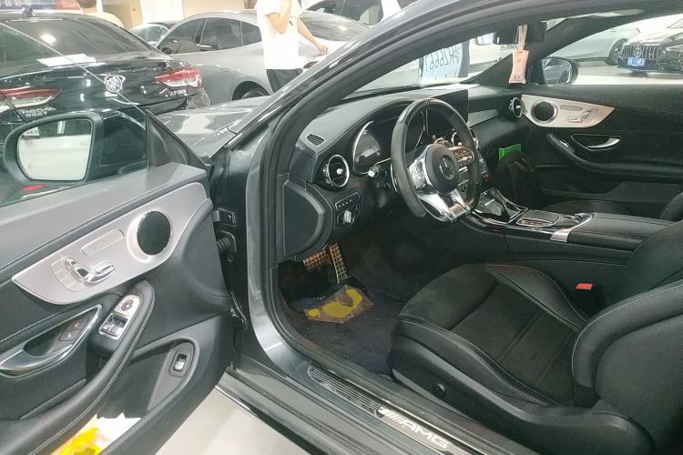 Used Mercedes-Benz C-Class AMG 2019 AMG C 63 Coupe Driver Seat