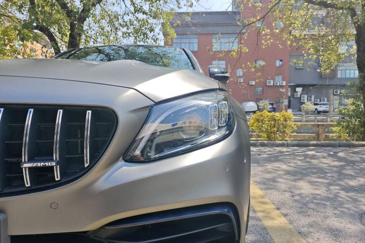 Used Mercedes-Benz C-Class AMG 2019 AMG C 63 Exterior 4