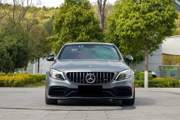 Used Mercedes-Benz C-Class AMG 2019 AMG C 63 S Exterior 5