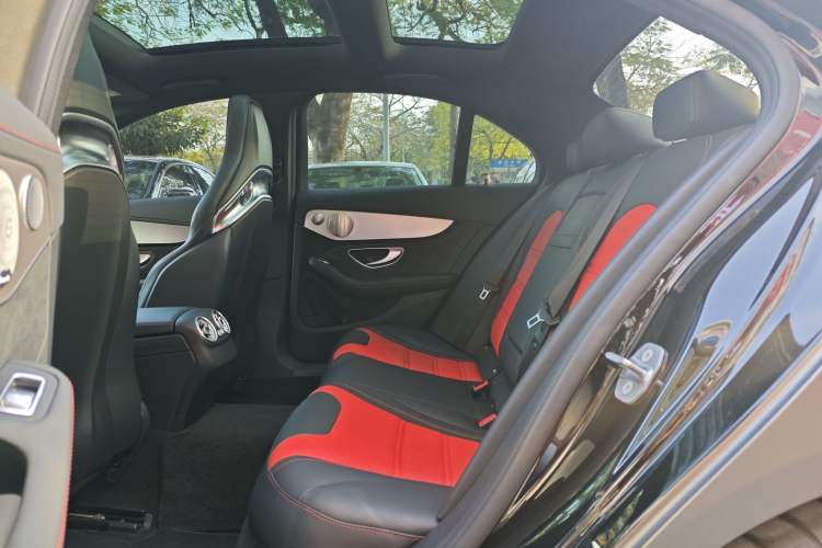 Used Mercedes-Benz C-Class AMG 2019 AMG C 63 Interior 2