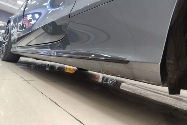 Used Mercedes-Benz C-Class AMG 2019 AMG C 43 4MATIC Coupe Left Side Sill