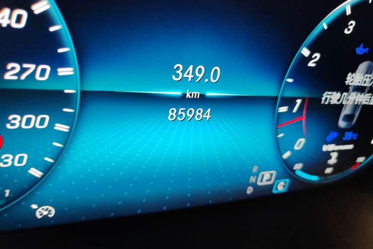 Used Mercedes-Benz C-Class AMG 2019 AMG C 63 Odometer Close Up