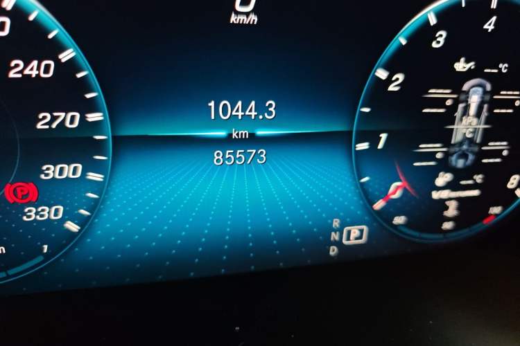 Used Mercedes-Benz C-Class AMG 2019 AMG C 63 Odometer Close Up