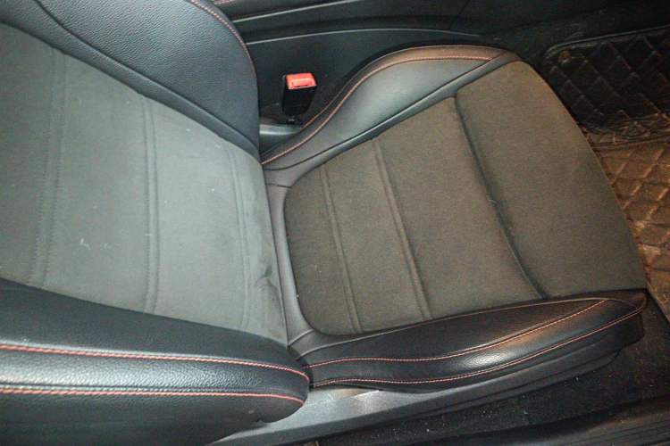Used Mercedes-Benz C-Class AMG 2019 AMG C 43 4MATIC Coupe Right Front Seat