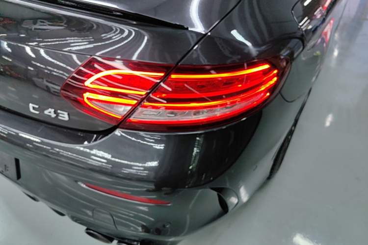 Used Mercedes-Benz C-Class AMG 2019 AMG C 43 4MATIC Coupe Right Rear Taillight